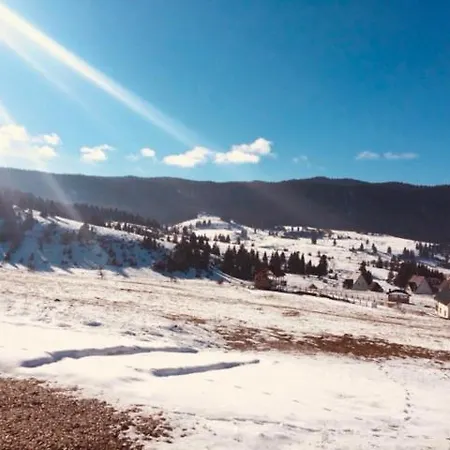 Сasa de vacaciones Vikendica Ana