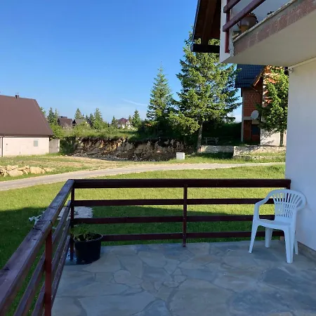Vikendica Ana Сasa de vacaciones *