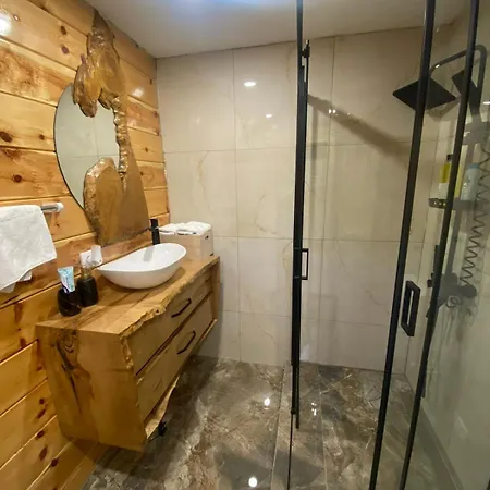 Vikendica Ana Holiday home *